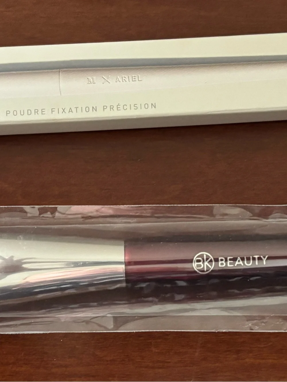 Makeup applicators including discontinued Morphe brush
